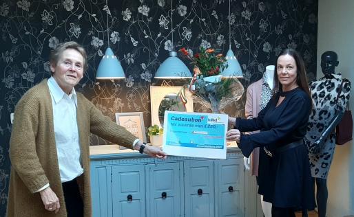 Overhandiging cheque