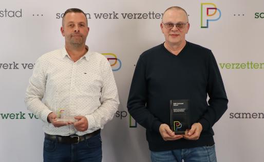 Jeroen Hubens en Martin Schaefer met de WSP award