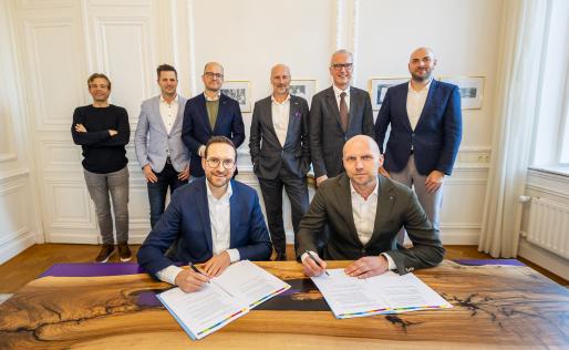 Contract ondertekening Vebego met Martin de Beer en Bas Wijbenga