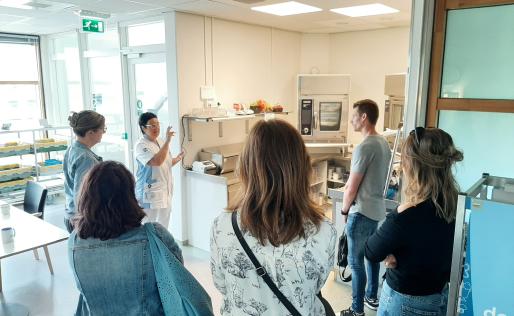 Rondleiding bij Zuyderland Geleen, consulenten krijgen uitleg