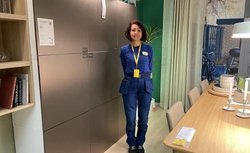 Firoozeh bij IKEA