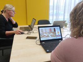 Sw-medewerkers vullen de kieswijzer van Steffie in