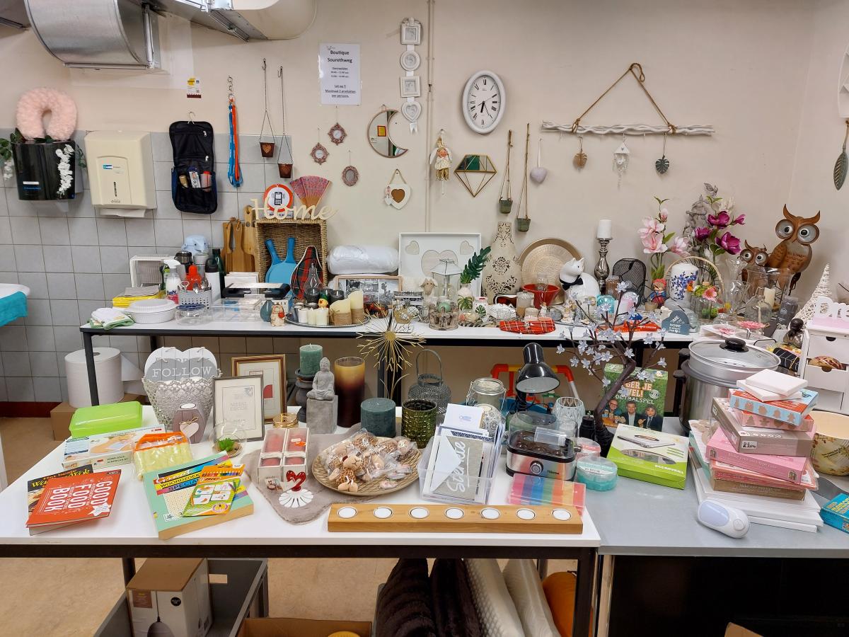 Een sfeerimpressie van de Boutique aan de Sourethweg