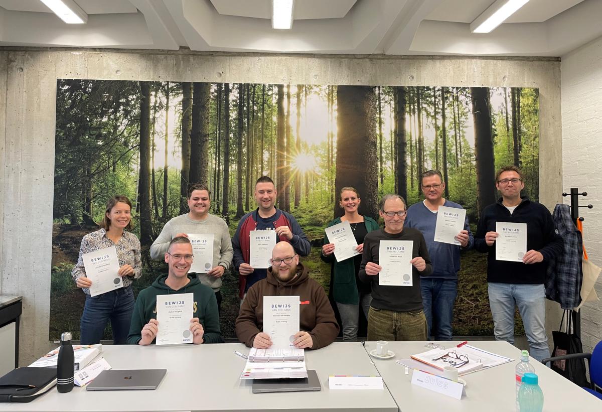 Deelnemers van de Buddytraining met certificaat