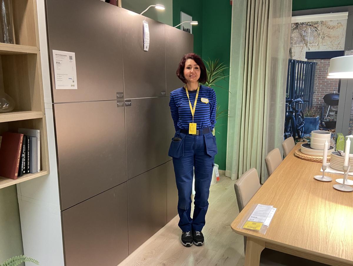 Firoozeh bij IKEA