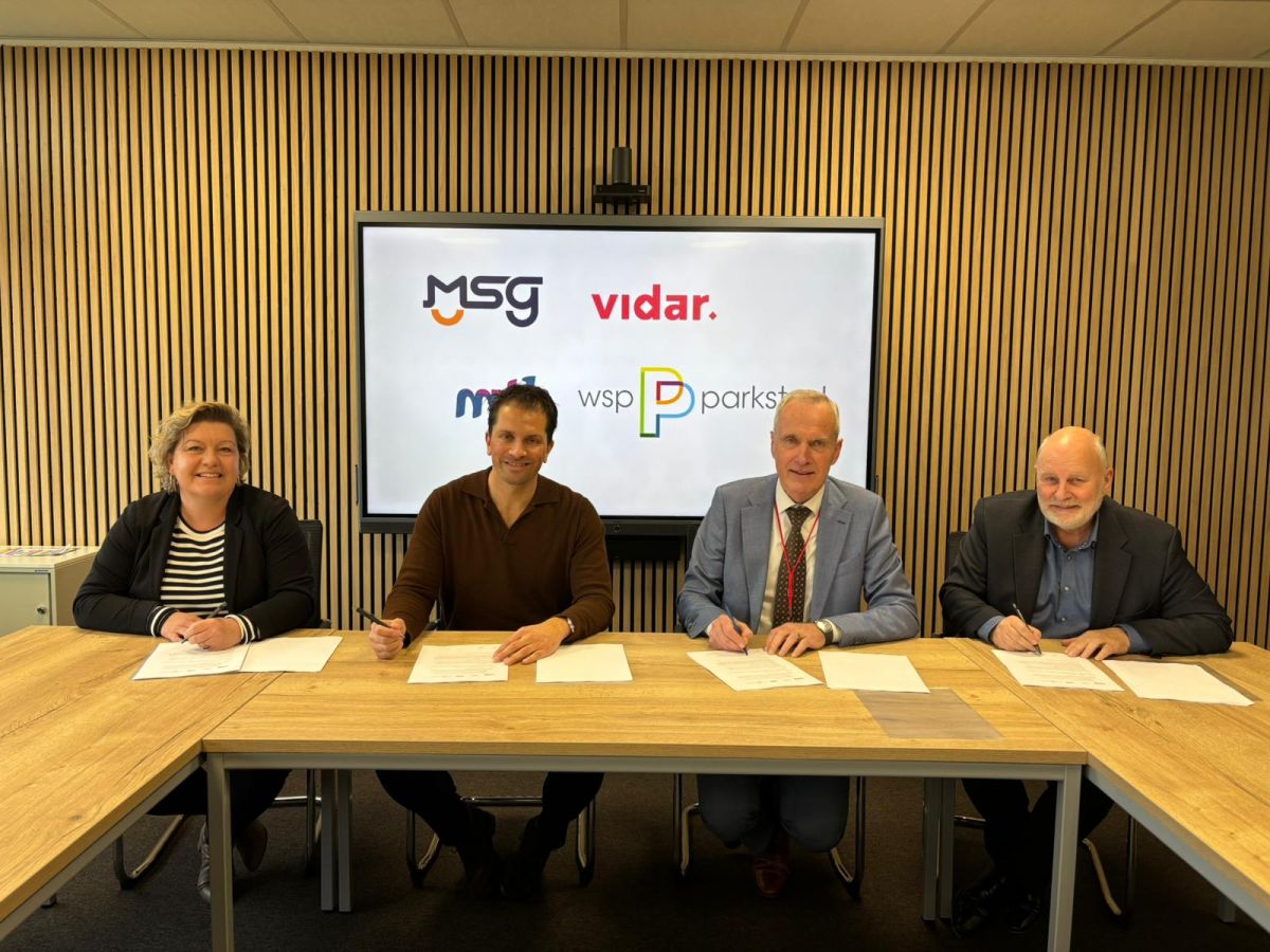 Ondertekenen nieuwe detacheringsovereenkomst