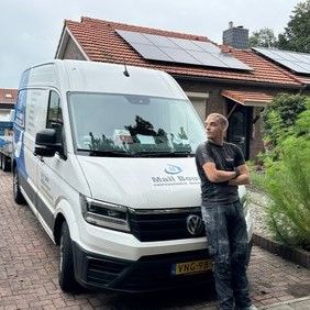 Stefan bij zijn werkbus
