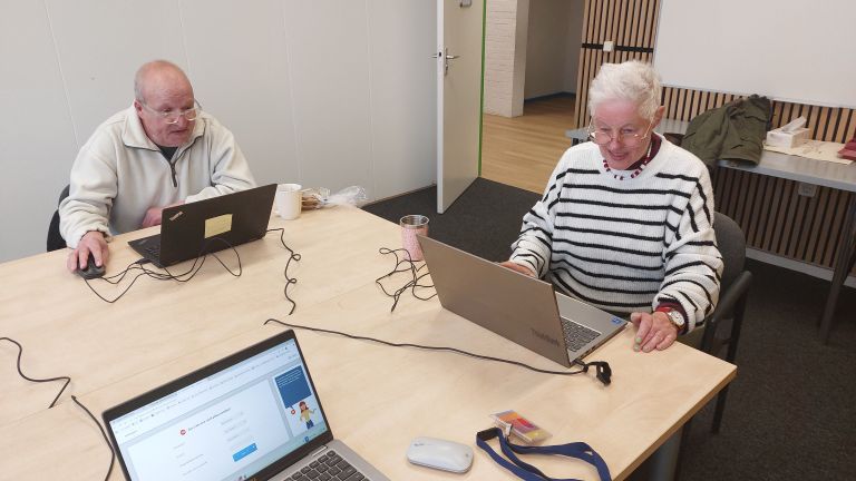 Sw-medewerkers vullen kieswijzer van Steffie in